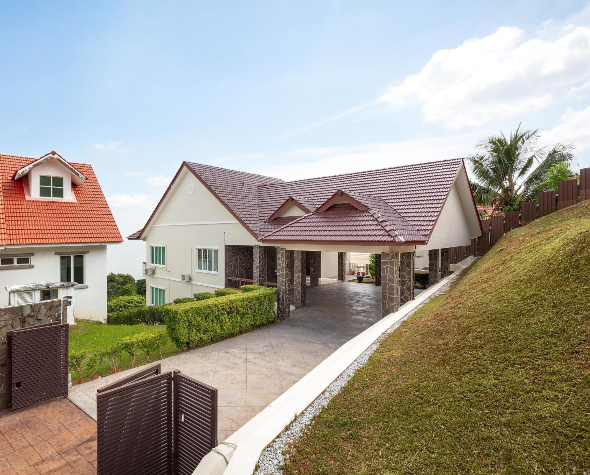 Panoramic Seaview Holiday Home - Batu Feringgi Exterior foto